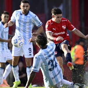 INDEPENDIENTE VS RACING. Fecha 10 Torneo Apertura Liga Profesional Argentina.