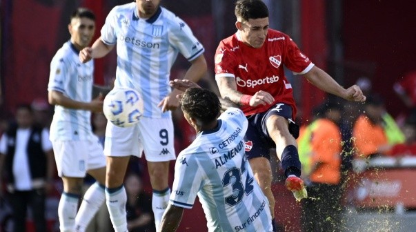 INDEPENDIENTE VS RACING. Fecha 10 Torneo Apertura Liga Profesional Argentina.