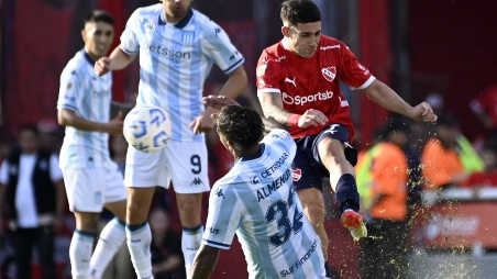 INDEPENDIENTE VS RACING. Fecha 10 Torneo Apertura Liga Profesional Argentina.