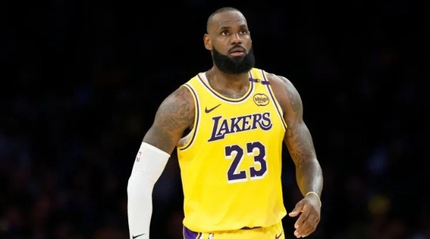 LeBron James fue tajante sobre su retiro del básquet: 