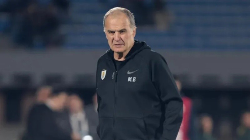 Una figura se plantó con Bielsa para que lo llame a Uruguay: Una figura se plantó con Bielsa para que lo llame a Uruguay: