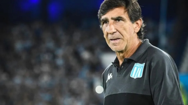 Gustavo Costas volvió a disparar contra River por la salida de Salas: 