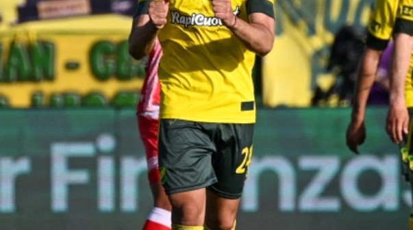 Defensa y Justicia le ganó a Argentinos Juniors y por ahora es puntero