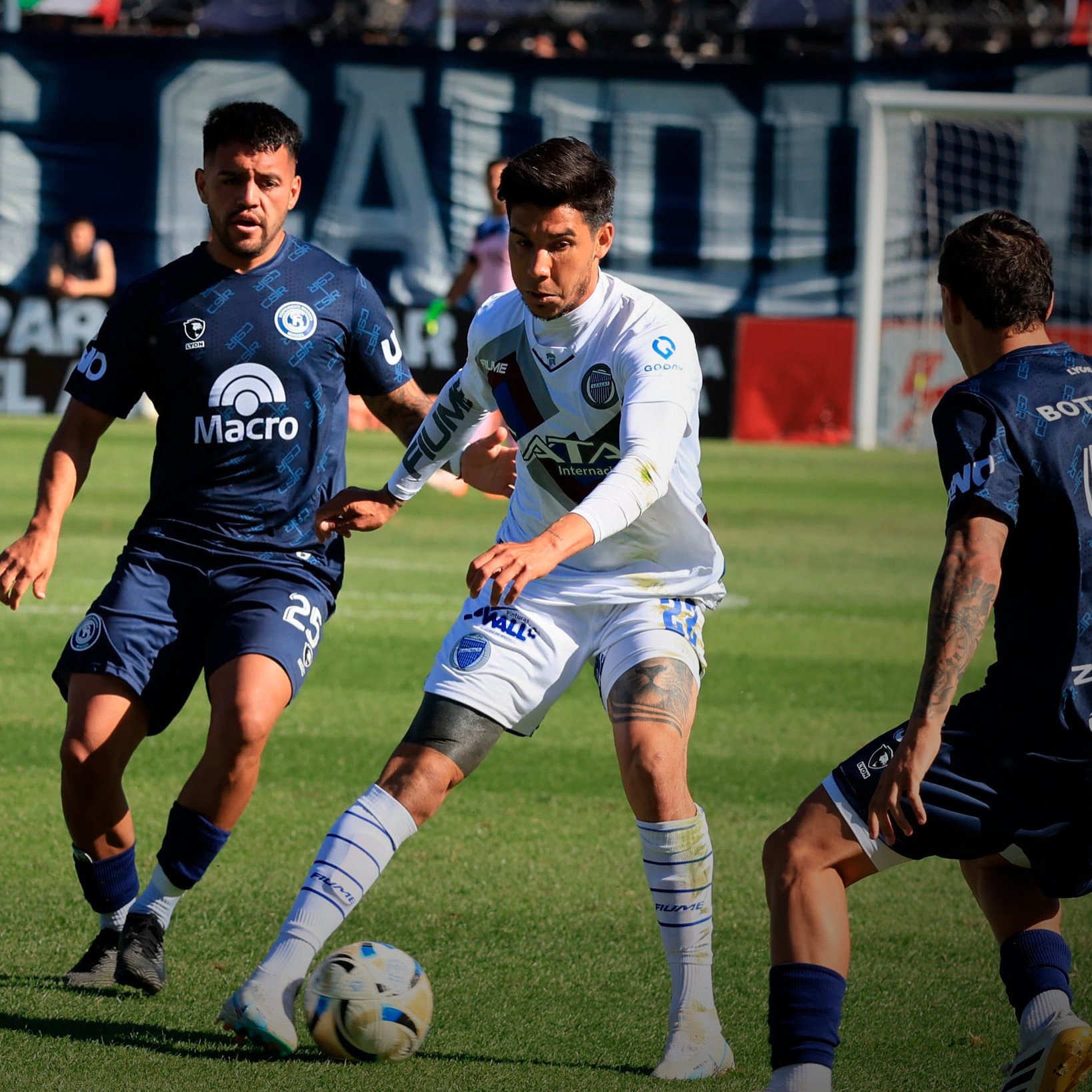 Independiente Rivadavia y Godoy Cruz se repartieron los puntos en el clásico