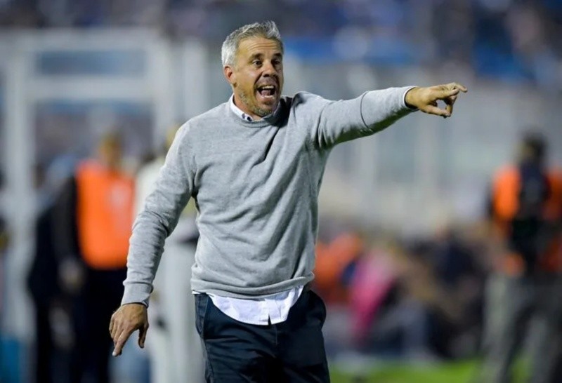 Atlético Tucumán decidió echar de su cargo a Lucas Pusineri luego de la derrota ante San Lorenzo
