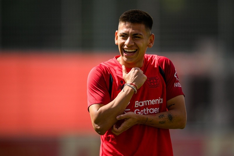 Tras su polémico guiño a River, la decisión de Bayer Leverkusen con Diablito Echeverri 