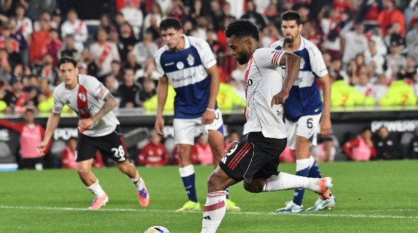 El posteo de Borja que enojó a la gente de River tras el penal errado: 