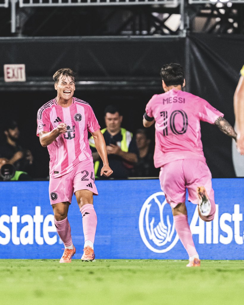 &nbsp;Con doblete de Messi, Inter Miami despachó a Nashville y clasificó a semifinales