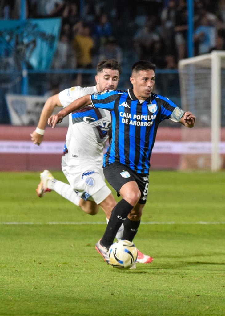 Atlético Tucumán no perdonó de local y dejó muy complicado a Godoy Cruz