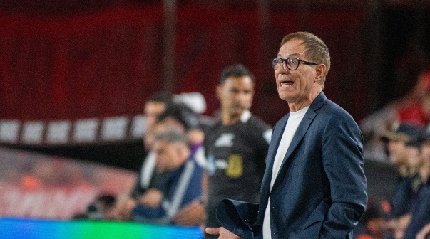 Holan, sin vueltas sobre Independiente tras la derrota de Central: 