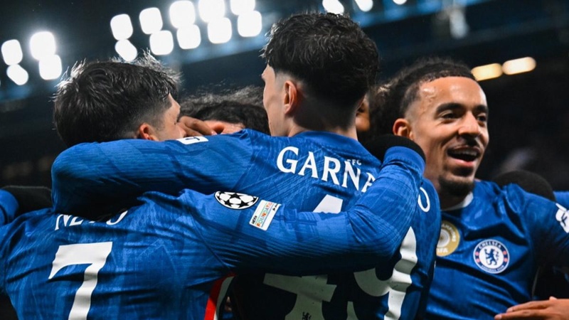 Con Enzo Fernández y Garnacho, Chelsea goleó al Barcelona de Lamine Yamal por Champions&nbsp;