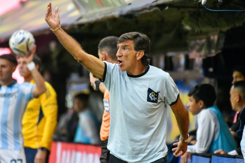 Costas contó la verdad sobre su renovación en Racing