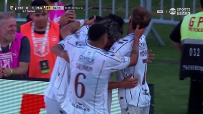 El Calamar se pone en ventaja en el inicio del segundo tiempo con un potente derechazo de Zapiola, que no lo grito por su pasado en Estudiantes.