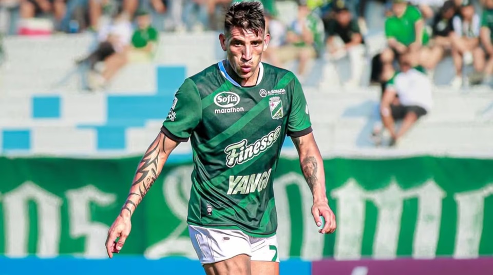 Ricky Centurión se fue de Oriente Petrolero