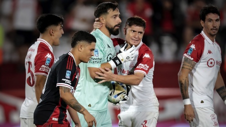 Coudet fue contundente con Quintero por su penal errado en River: 