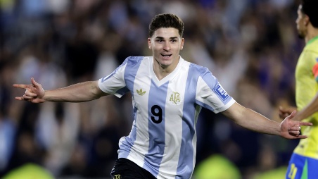 Julián Álvarez. Argentina vs Brasil. Eliminatorias Copa del Mundo 2026. Fotobaires 25/3/2025