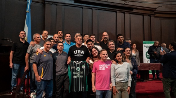 El Turco García participó de una jornada sobre adicciones en la UBA: 