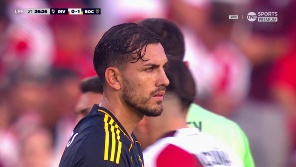 El capitán de Boca se vio obligado a dejar la cancha en el triunfo parcial de Boca. 