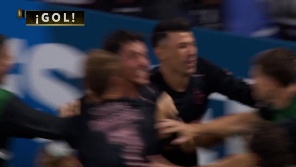 Apareció el defensor a la salida de un córner para ampliar el marcador en Vicente López.