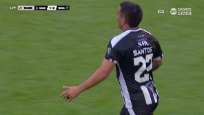 Apareció el delantero uruguayo para sentenciar el 1-2. 