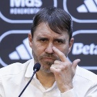 Coudet borró a 7 jugadores y entrenarán apartados en River