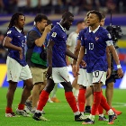 Kylian Mbappé con equipo de Francia