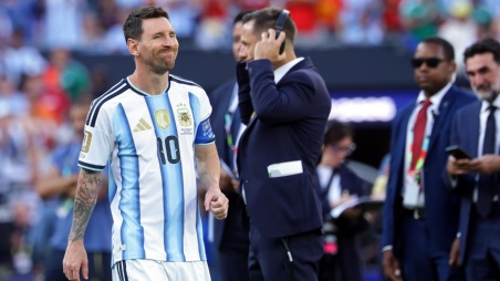 Lionel Messi vs España
