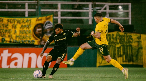 Defensa y Aldosivi empataron en el arranque del Torneo Clausura