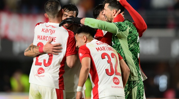 Estudiantes vs Independiente