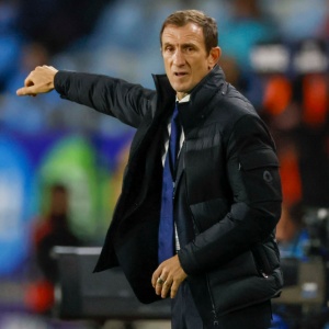 Futbol, O’Higgins vs Boca Juniors.
Copa Sudamericana 2026
El entrenador de Boca Juniors Rodolfo Arruabarrena es fotografiado durante el partido de playoff de octavos de final de la Copa Sudamericana contra O’Higgins disputado en el estadio El Teniente de Rancagua, Chile.
30/7/2026
Andres Pina/Photosport
Football, O’Higgins vs Boca Juniors.
2026 Sudamericana Championship.
Boca Juniors manager Rodolfo Arruabarrena is pictured during a Copa Sudamericana Championship round of 16 knockout playoff match against O’Higgins at the El Teniente stadium in Rancagua, Chile.
30/7/2026
Andres Pina/Photosport