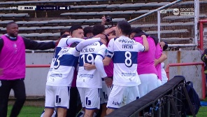 Gol de Agustín Auzmendi en Mar del Plata para ir al descanso 1-0 arriba en el marcador.