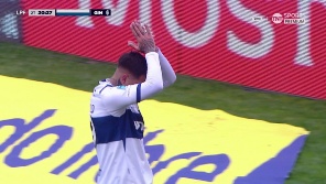 Colazo, con pasado en el Tiburón, anotó el segundo y pidió perdón a la hinchada local.