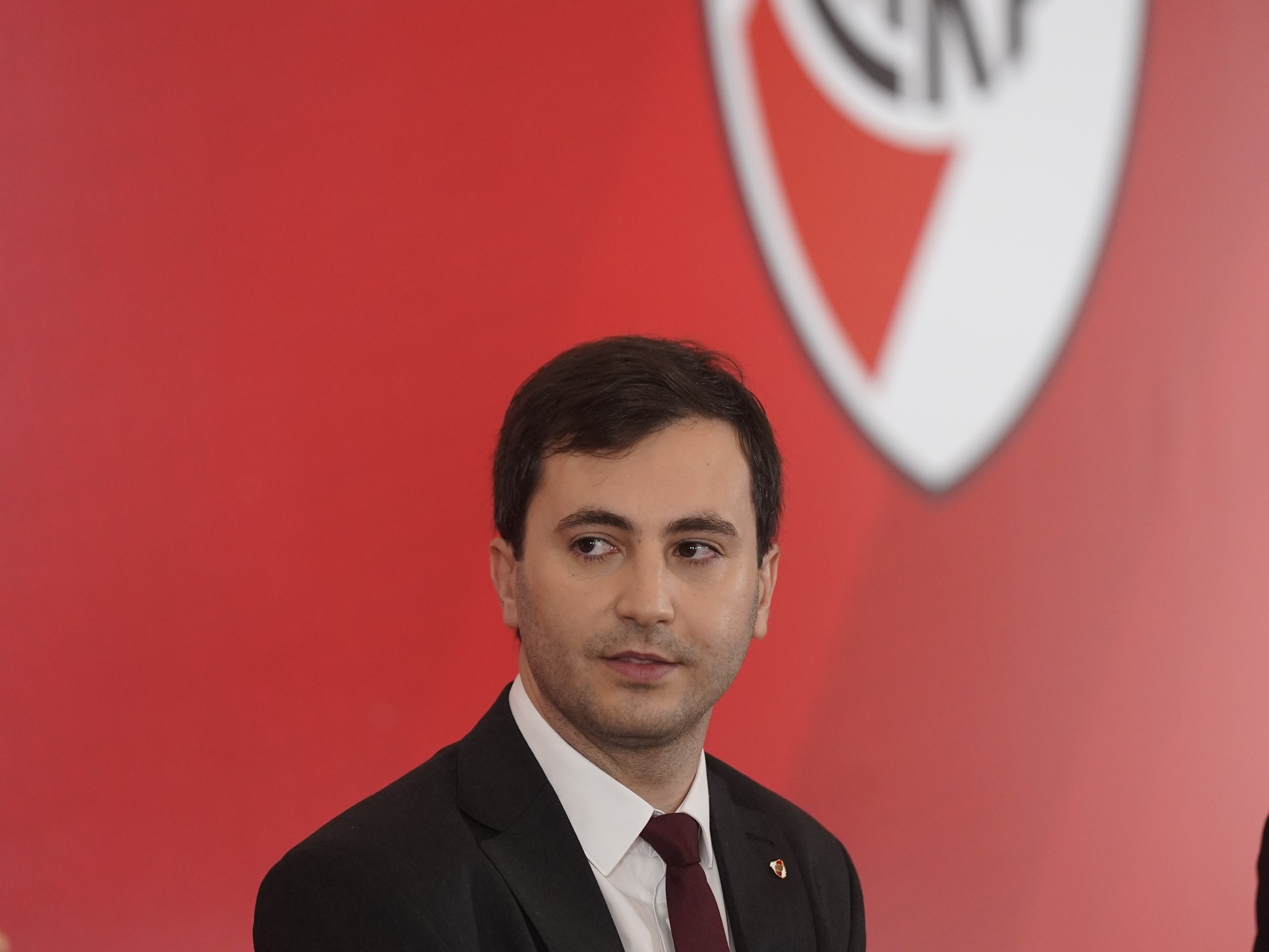 River sigue achicando la lista de apartados