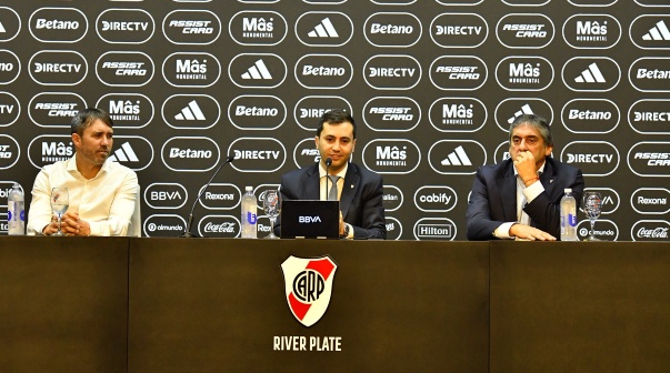 Presentación de Eduardo Coudet en River