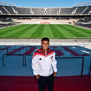 Thiago Almada nuevo fichaje de River Plate