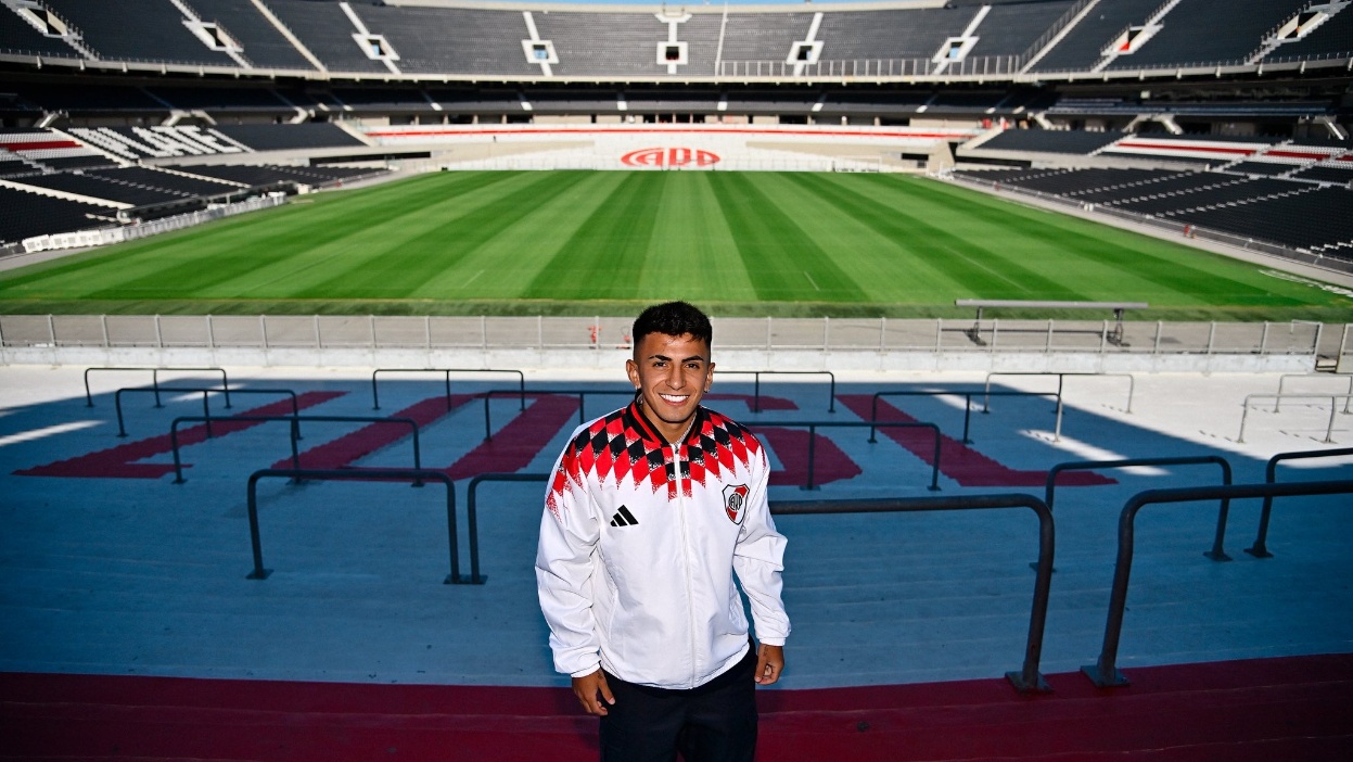 Thiago Almada nuevo fichaje de River Plate