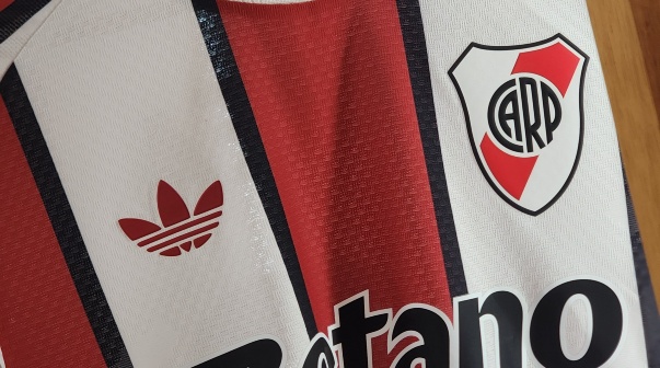 River Plate camiseta