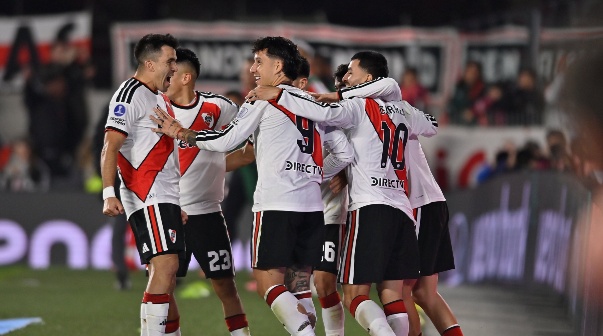 River Plate gol ante Santa FE