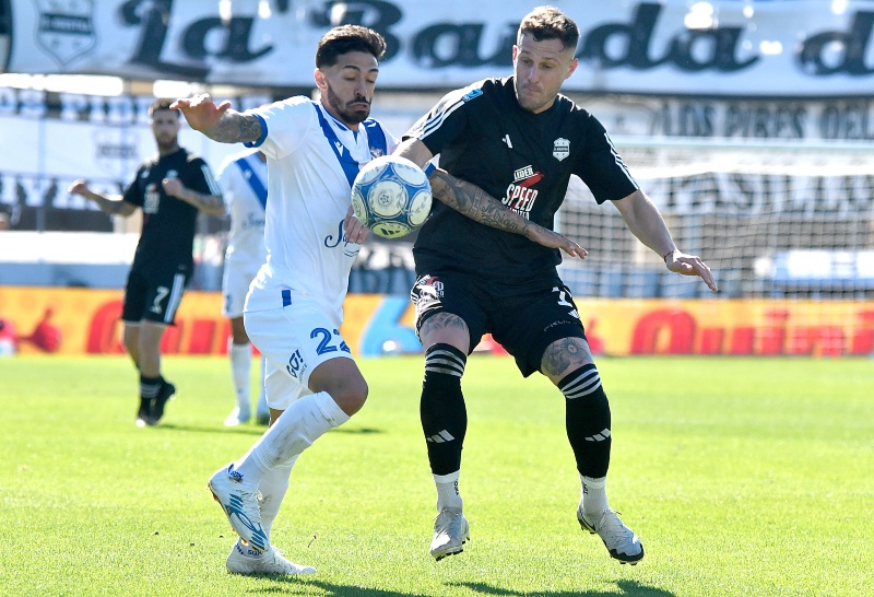 Riestra vs VelezFoto: FOTOBAIRESFecha 7 Torneo Clausura Liga Profesional