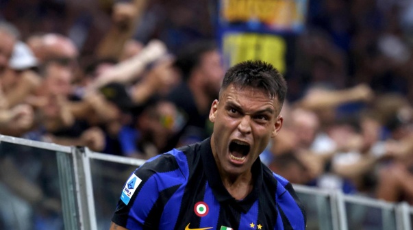 Doblete de Lautaro Martínez para el triunfo agónico de Inter ante Napoli