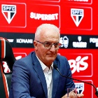 Dorival Júnior en conferencia de prensa