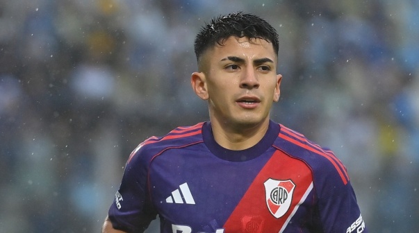 Thiago Almada River vs. Atlético Tucumán