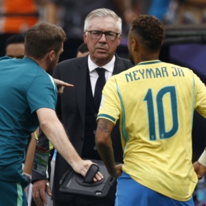 Carlo Ancelotti y Neymar
