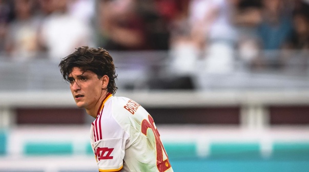 Leonardo Balerdi en Torino vs. Roma