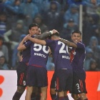 River Plate celebración camiseta morada