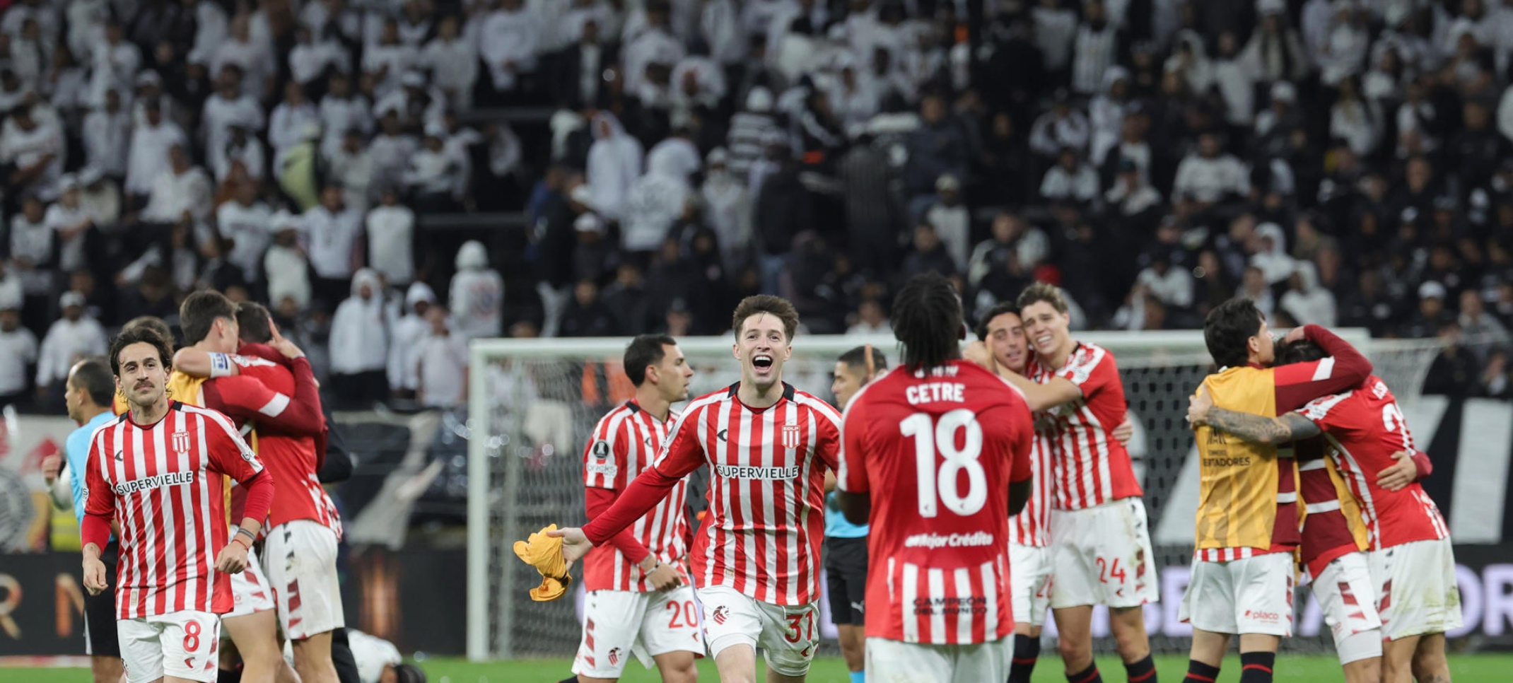 Estudiantes, a semis
