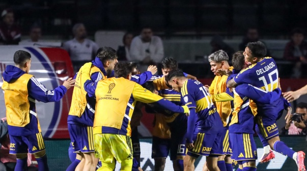 Lozano of Boca Juniors celebrates his goal during the match against Sao Paulo in the second leg of the Copa Sudamericana quarterfinals, at Morumbi Stadium, in the southern zone of Sao Paulo, on Tuesday, September 15, 2026.