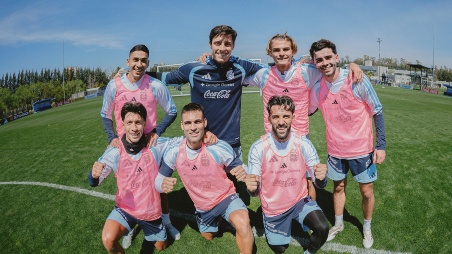 Dos jugadores desafectados de la Selección argentina