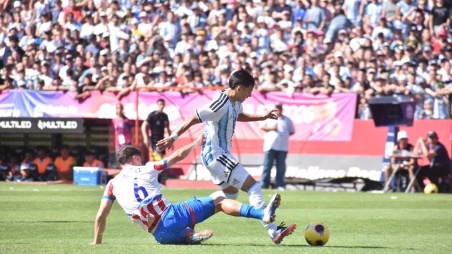 La Selección argentina sub 19 perdió ante Paraguay