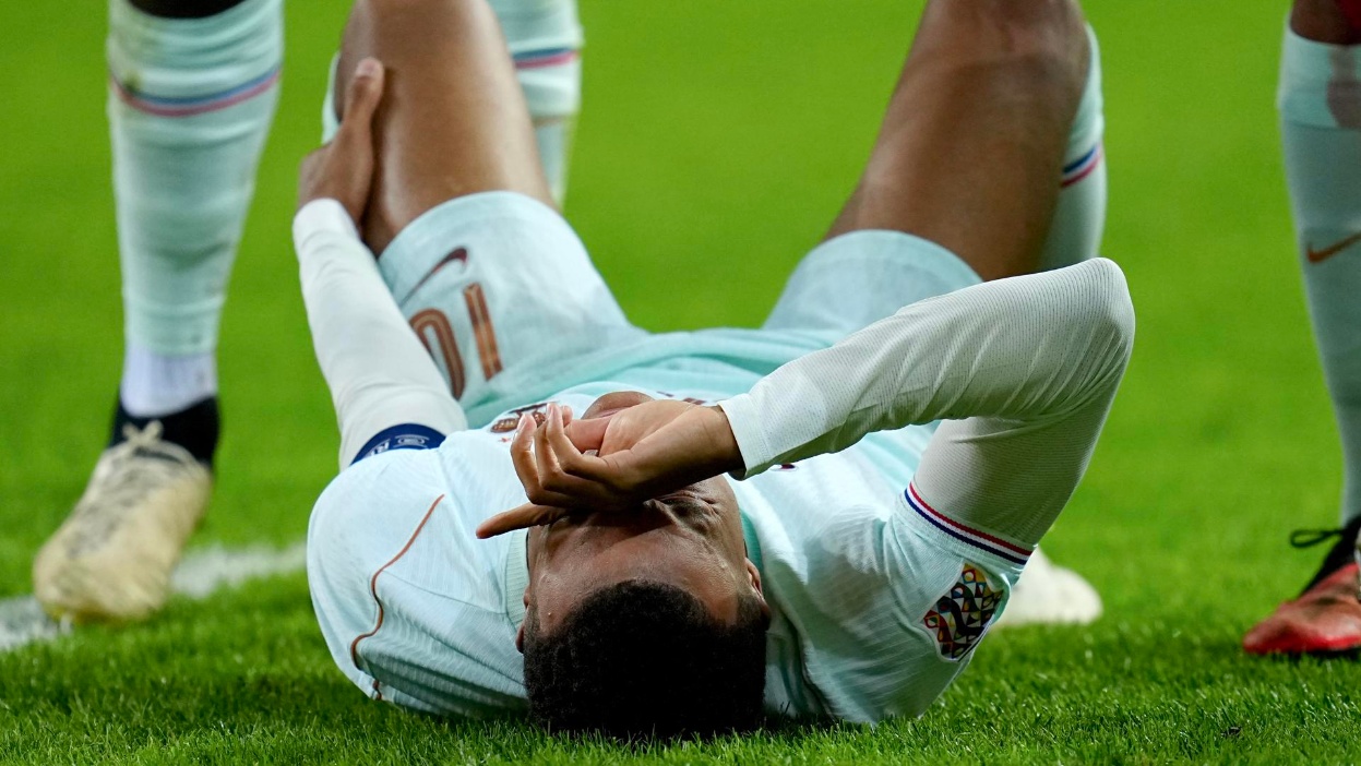 Mbappe causa alarma en Real Madrid y Francia